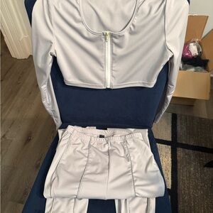 Stylish Light Gray Tracksuit Set